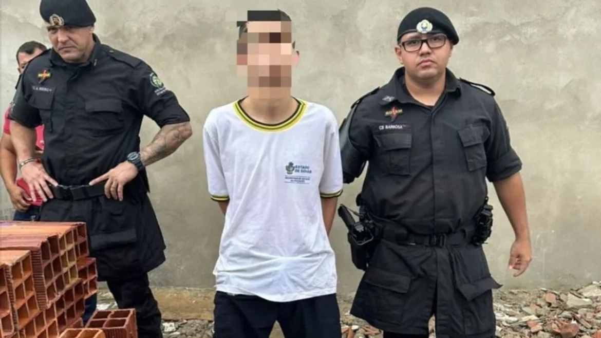 Jovem Mata Comerciante em Goiânia